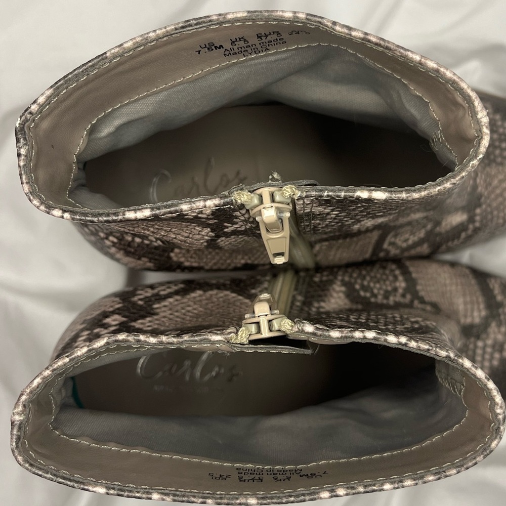 Carlos by Carlos Santana Snake Print Heeled Booties (7.5M) - Picture 5 of 7